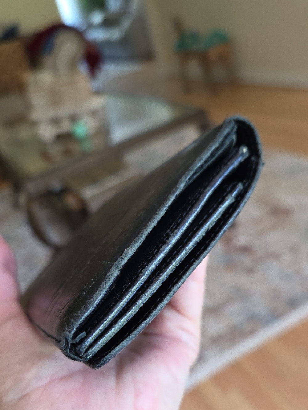 Saint Laurent Embossed Logo Black Leather Clutch Long Wallet - Picture 11 of 14